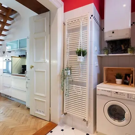 Fairytale Duplex - Billiard - Whirlpool - Home Cinema - Old Town Prague Exterior photo