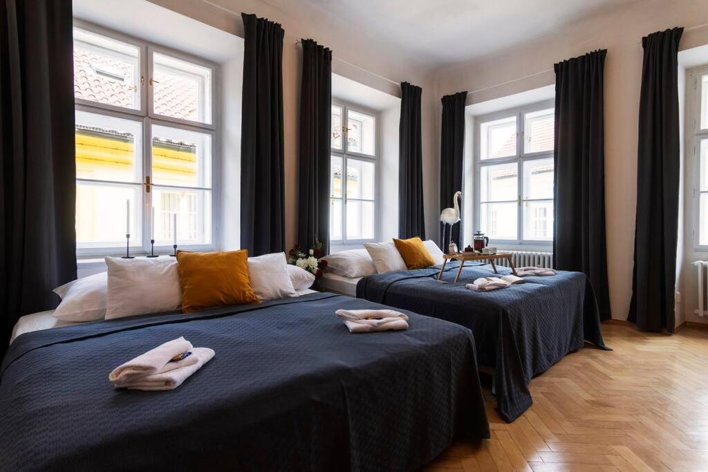 Fairytale Duplex - Billiard - Whirlpool - Cinema - Old Town Apartamento
