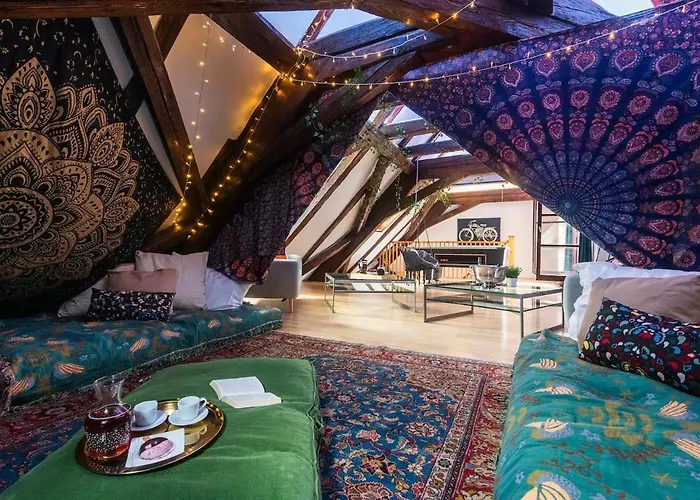 Fairytale Duplex - Billiard - Whirlpool - Home Cinema - Old Town